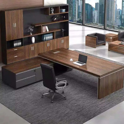 Fabrica hecha a medida Gerente moderno Muebles de oficina Mesa de forma L Ejecutivos de oficina Escritorio de clase grande