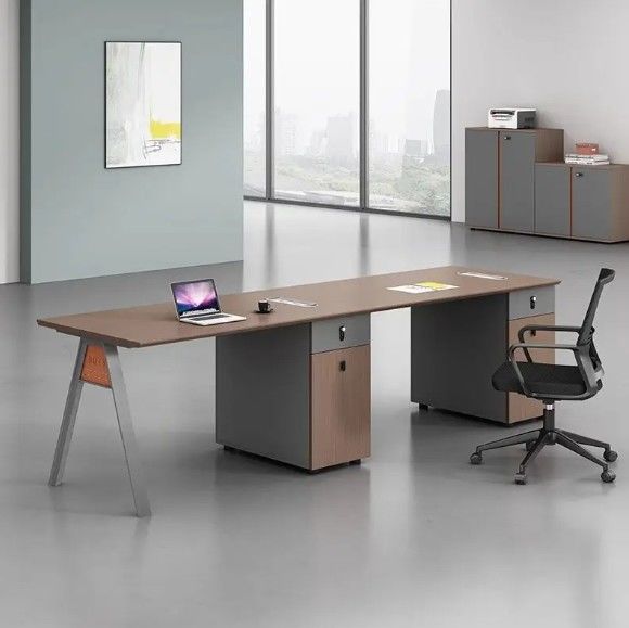 Venta caliente de oficinas Estaciones de trabajo Muebles de oficina Mayoristas de diseño clásico de madera Mesa de oficina
