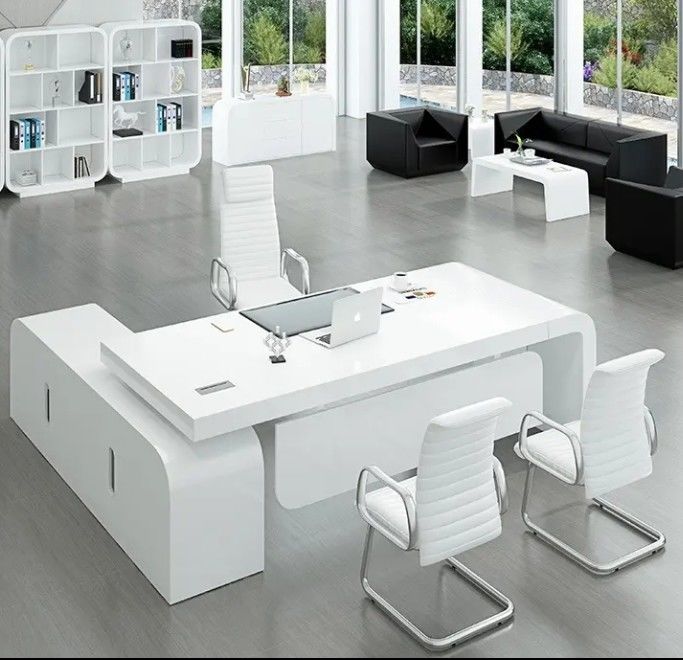 Muebles de oficina de venta caliente pintados de blanco CEO escritorio jefe mesa de oficina de lujo mesa de oficina ejecutiva mesa de escritorio ejecutivo moderno para el gerente